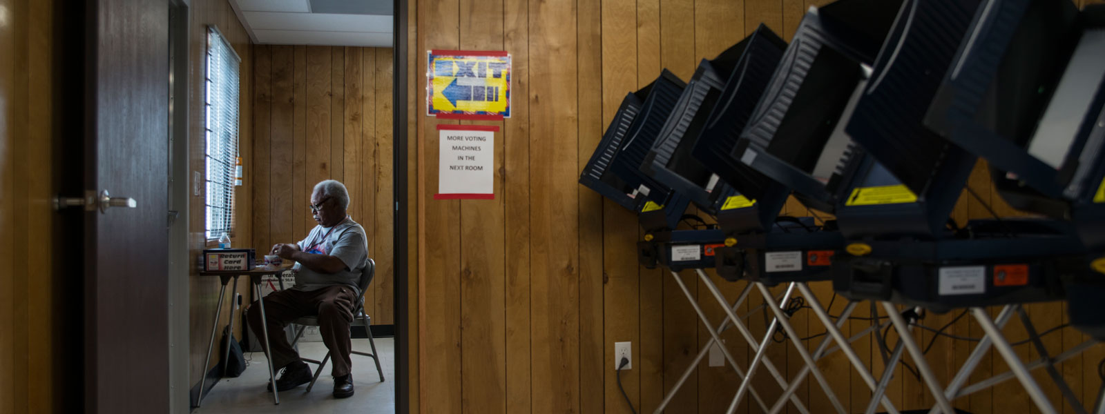 Mobile Voting Rv Nevada’s Clark County brings polls to voters through mobile voting ...